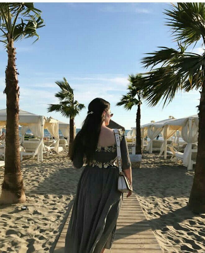 Real Night Service Near Me — simple wardrobe portrait preview — booking in Pakistan — photo 14/20