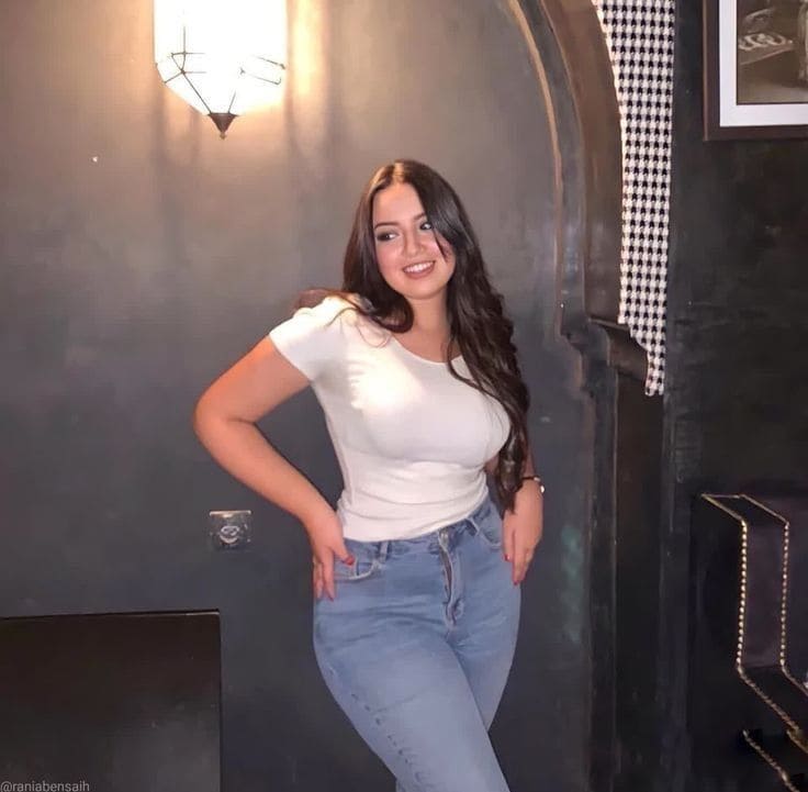 Real Night Service Near Me — profile-style portrait preview — booking in Pakistan — photo 1/20