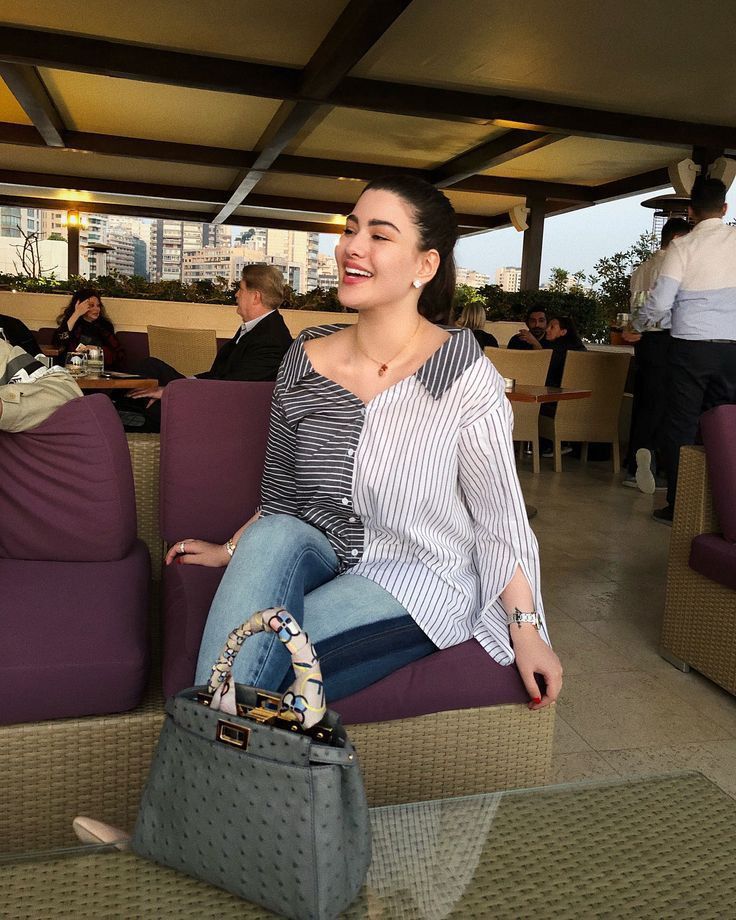 Girl For Night in Pakistan — classic portrait framing — booking in Pakistan (Lahore, Islamabad, Karachi & more) — photo 7/15